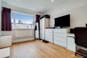 Living room- click for photo gallery